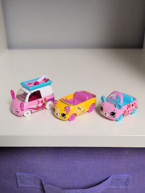 3 Piece Shopkins Car Lot Mini Metal Collectible Shopkins Cars Pink Animated Eyes